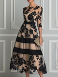Maria | Robe Midi Évasée Élégante en Dentelle Noire